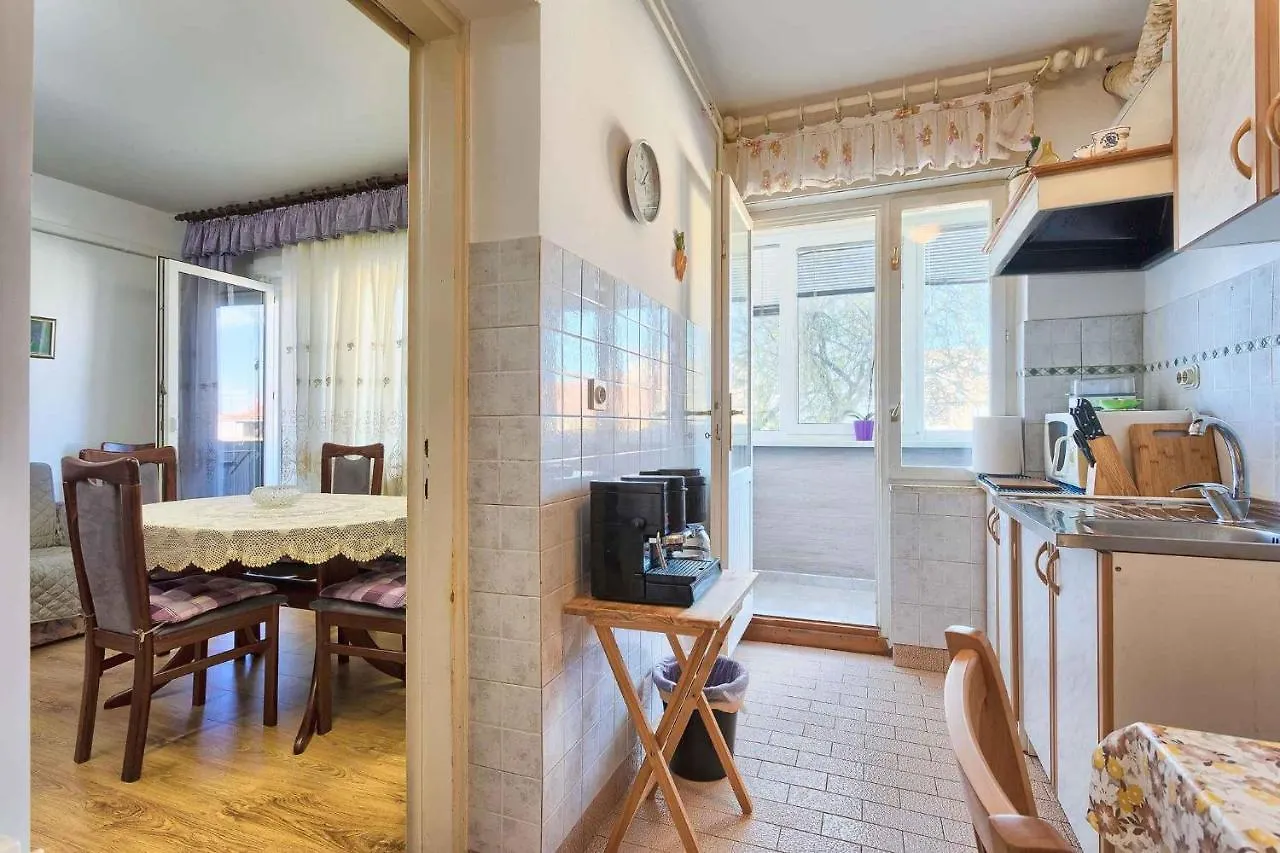 Pula Two-Bedroom Apartment 3